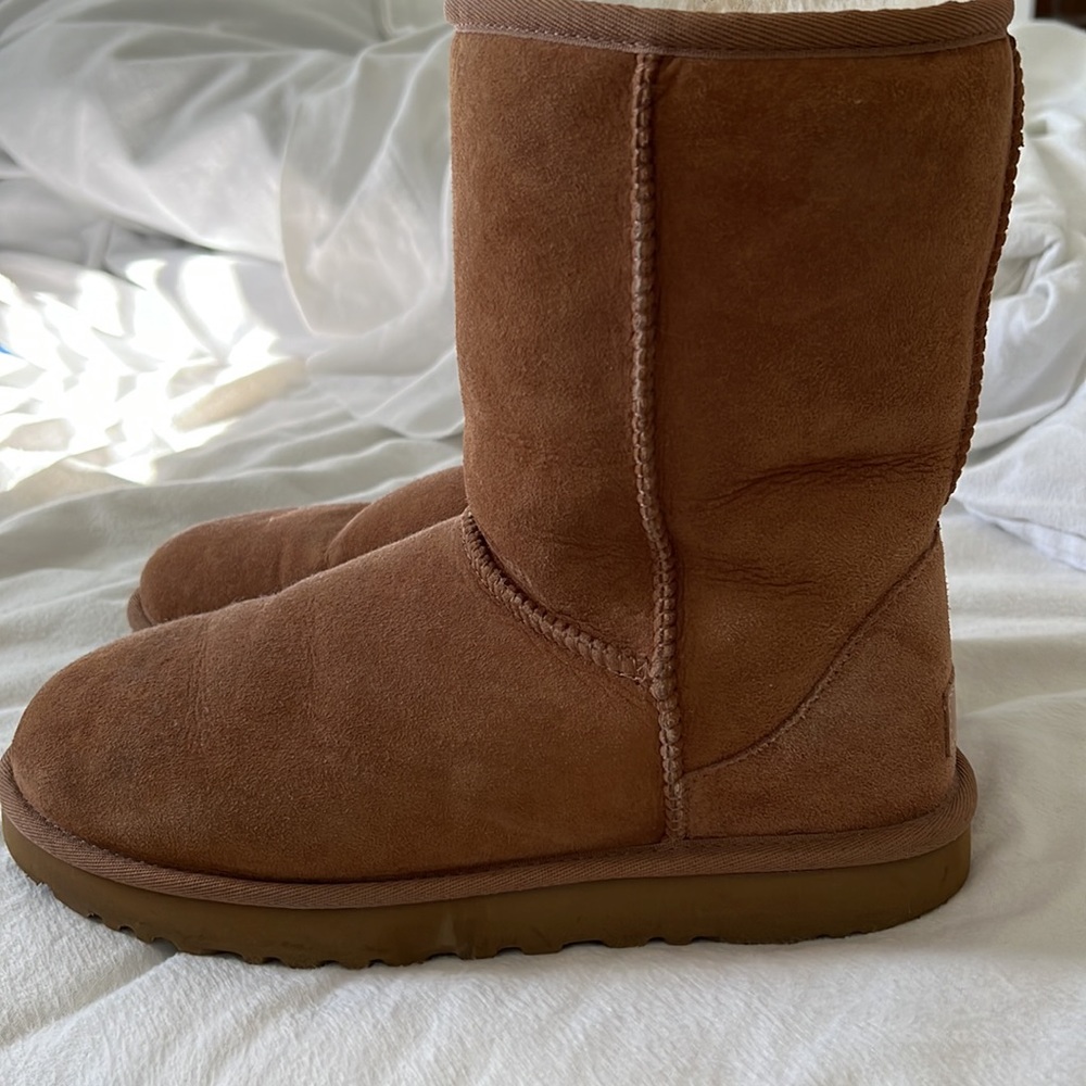 UGG Classic Short II Sheepskin-Lined Suede Boots 8